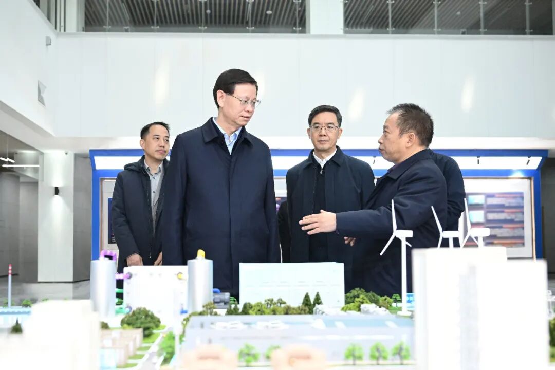 许昆林在大连调研并主持召开县（市、区）党政主要负责同志座谈会 熊茂平参加
