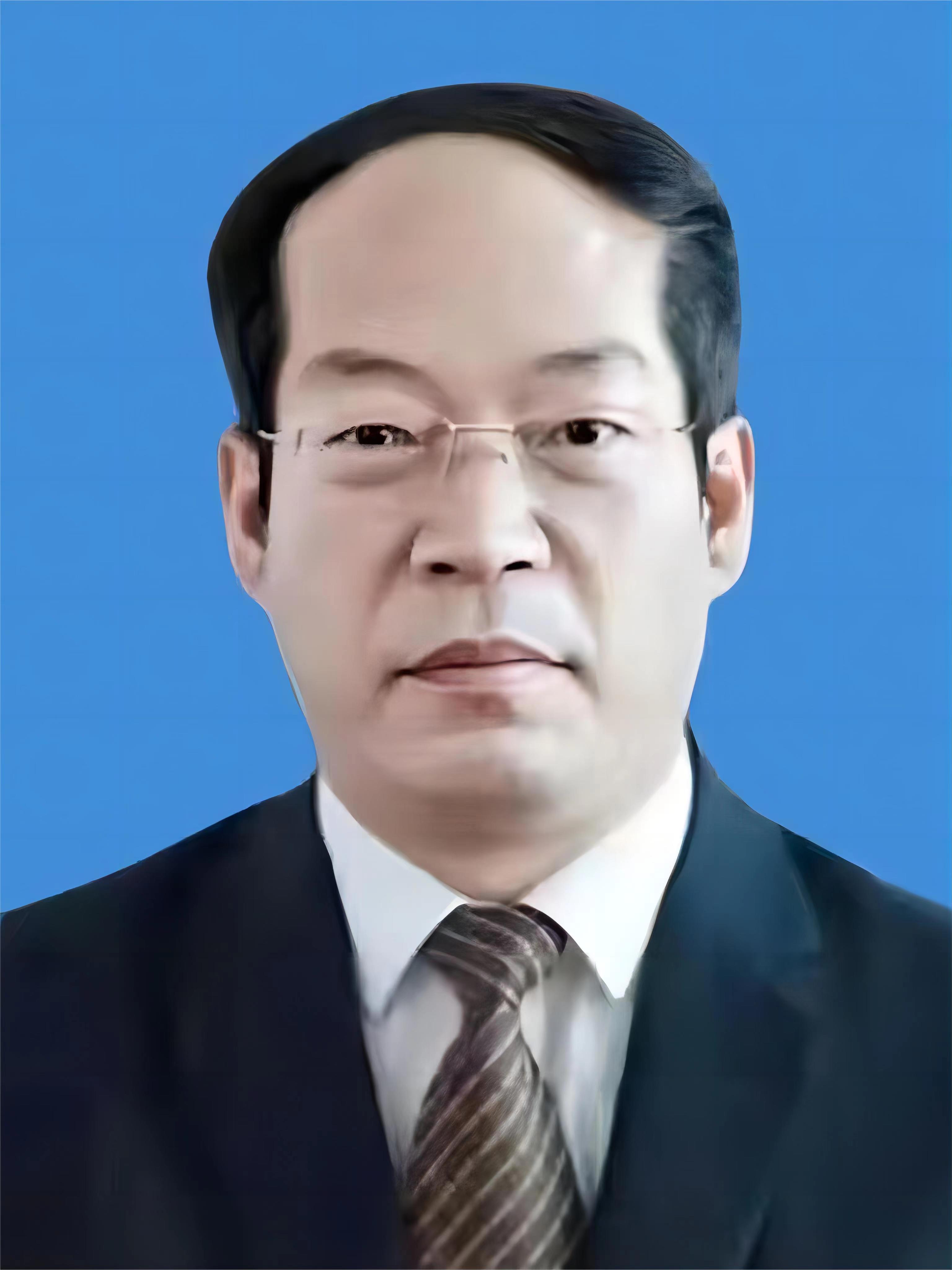 王利波